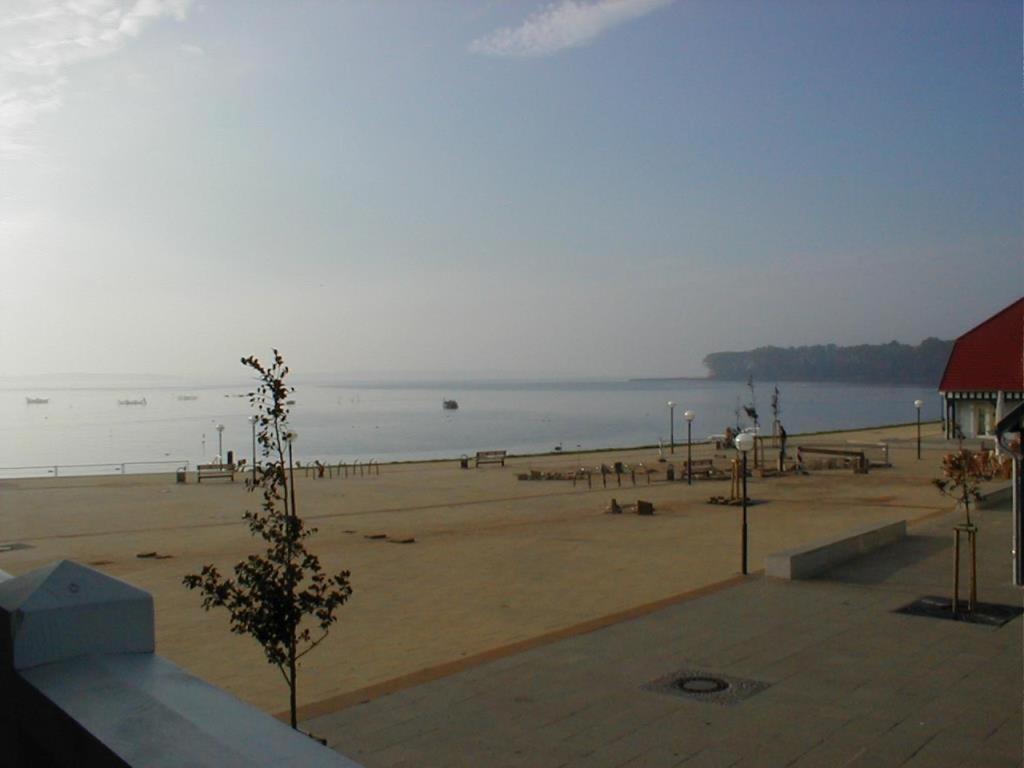 Fewo 08 Seemoewe Mit Blick Auf Salzhaff Und Ostsee Rerik Esterno foto