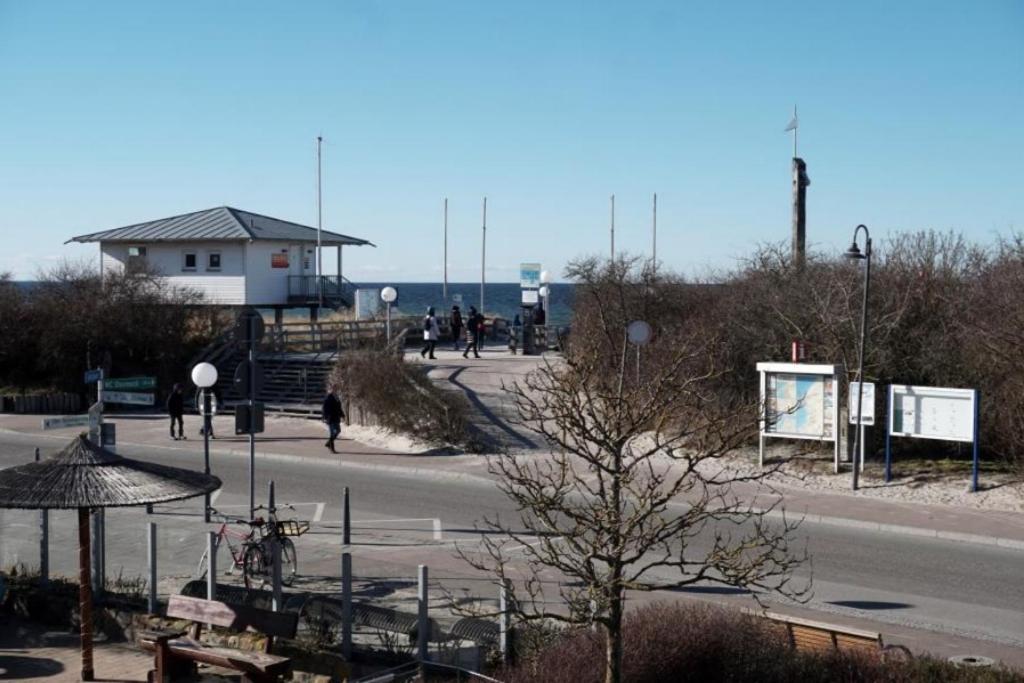 Fewo 08 Seemoewe Mit Blick Auf Salzhaff Und Ostsee Rerik Esterno foto